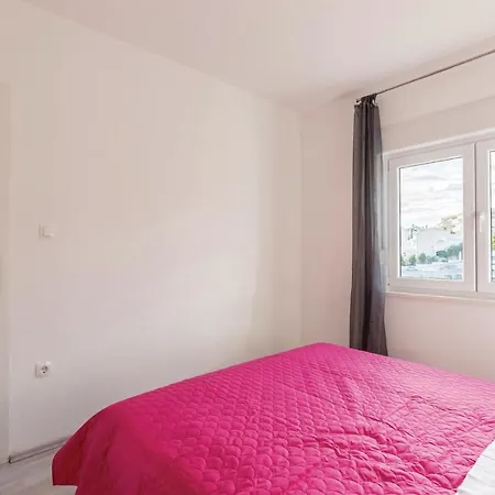 Amazing In With Wifi Apartment